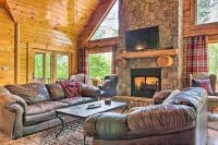 Hike, Fish and Golf Burnsville Retreat with Deck! - B&B Busick