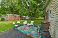 Pet-Friendly Mini Apt with Patio, Walk to Dtwn! - Chambres d’hôtes Grand Rivers