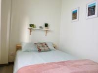 Apartamento con balcón