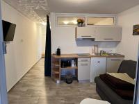 Appartamento con 1 Camera da Letto, Balcone e Vista Mare