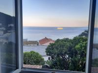 pietranera village terrasse vue exceptionnelle sur la mer - Chambres d’hôtes San-Martino-di-Lota