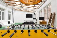 230 m2 Loft mit eigenem Wintergarten mit Tischtennis & Dart, kostenloser Parkplatz - B&B Erfurt