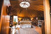 B&B Llangollen - Sunbank Yurt - Bed and Breakfast Llangollen