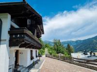 Apartment Bauernhof Birkhöfl by we rent - B&B Zell am See