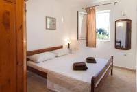 Two-Bedroom Apartment with Terrace and Garden View