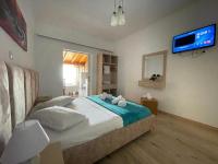 Lazaris kwstas Rooms - B&B Himarë