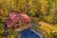 Appalachian Escape Cabin - Private - Secluded -3 acres -Hot tub -Fire pit -Games - B&B