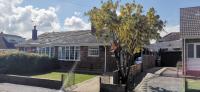Spring Gardens Holiday Bungalow - B&B Cayton