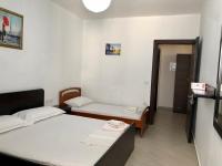 Apartment mit Balkon