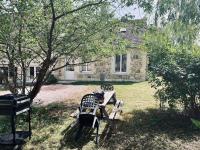 Gite nadège à l Ombre d'une Tour - Bed and Breakfast Tournebu