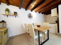 Apartments Stone House - B&B Kutleše