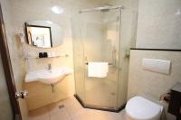 Habitación Familiar con baño privado