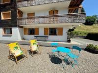 GROTTE AUX FEES D, appartement 6 pers, skis aux pieds - B&B