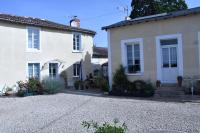 La Little School Chambres d'Hôtes à Arçay - B&B