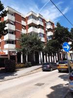 Blaslov Family Apartment - Bed and Breakfast Zadar