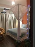 Kamer met Kingsize Bed en Uitzicht op Meer