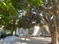 PepperTree Guest House - B&B