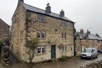 Candle House, Winster, in the Peak District - B&B