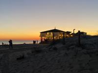 Apartamento en Rota con piscina y parking junto al mar - Chambres d’hôtes Rota