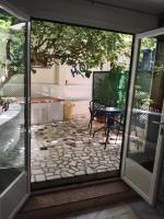 Doppelzimmer mit Patio