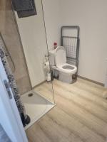 Appartement séjour , cure Cransac au 1er étage 2 nuits minimum - B&B Cransac