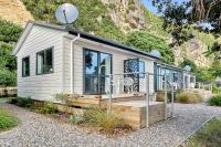One Bedroom Self-contained Cabin