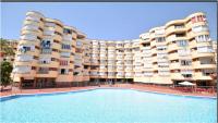 Estudio en La Pineda con piscina - Chambres d’hôtes La Pineda