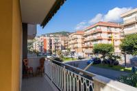 [VIA GENOVA]Tranquillità in centro - FreeParking. - Chambres d’hôtes Pietra Ligure
