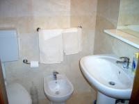 Double or Twin Room with Bathroom