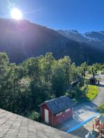 Trolltunga Panorama - B&B Tyssedal