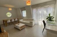 Le Bois Gentil - Grand appartement familial, proche de Genève et du Palexpo - B&B