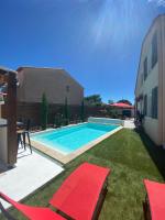 B&B Perpignan - Jolie Villa climatisée piscine chauffée Perpignan - Bed and Breakfast Perpignan