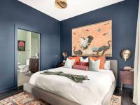 Music Row pearls with Vandy and Belmont at your doorstep - B&B Nashville