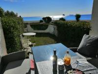 APARTAMENTO BAJO NATURISTA A PIE DE PLAYA. - Ferienwohnung