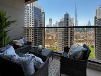 Trophy Elite Elegance Suites with Panaromic Burj Khalifa Views - B&B Dubai