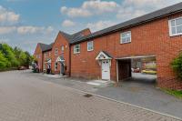 Silver Stag Properties, Modern 2 BR House - B&B