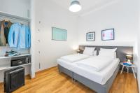 One-Bedroom Apartment with Balcony