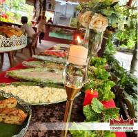TAMAN INDAH RESORT - Bed and Breakfast Tamanredjo