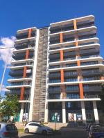 SWEET HOME Apartman , 30sqm studio, free private parking, mountain view, balcony, 20 min from downtown - Chambres d'hôtes Budapest