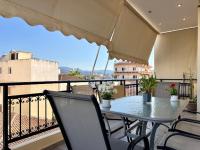 Central apartment in quiet neighborhood near sandy beach - B&B Chionáto