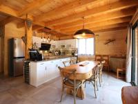 Splendide chalet 5 chambres avec terrasse, garage et wifi au Mont-Dore - Chambres d'hôtes Le Mont-Dore