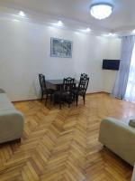 Apartment On 26 May Str - B&B Batum