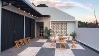 Azalea Guest House Syariah Tanjung Tabalong - B&B