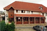 Il Gallo Nero - Fekete Kakas Étterem és Panzió - Bed and Breakfast