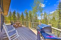 B&B Bordenville - Pet-Friendly Jefferson Cabin with Deck and Views! - Bed and Breakfast Bordenville