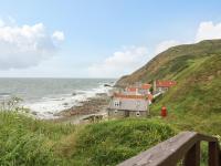 B&B Gardenstown - 49 Crovie Village - Bed and Breakfast Gardenstown