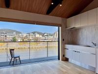 TABITABI KANOE KAMOGAWA - B&B Kyoto