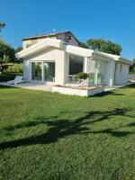 B&B Civitanova Marche - White House - Bed and Breakfast Civitanova Marche