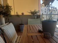 B&B Athene - Modern Apartment near Airport - Bed and Breakfast Athene