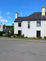 No 5 Newly refurbished 4 bedroom house - Bed and Breakfast Conon Bridge